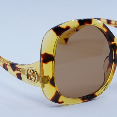 美品 GUCCI グッチ 琥珀柄 ブラウン イエロー ゴールド金具 プラスチック GG0055S 002 55□18-140 サングラス 男女兼用 ボストン レディース 506637 【中古】 GUCCI - グッチ GUCCI サングラス 衣料品 プラスチック レディース