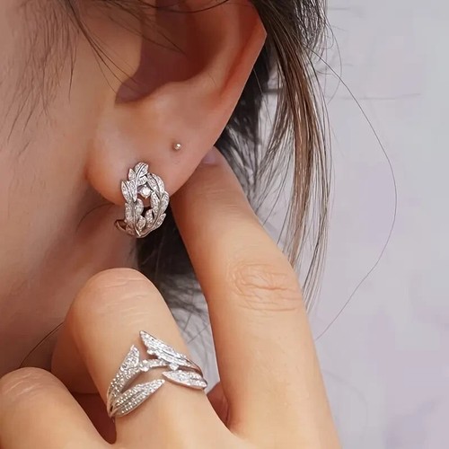 Sterling Silver Leaf Sapphire Cluster Earrings with Single Sapphire Accent - Picture 4 of 5