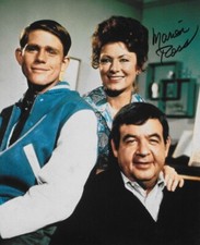 * MARION ROSS * signed 8x10 photo * HAPPY DAYS * MRS. CUNNINGHAM * COA * 5
