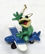 Kitty's Critters Orville Frog on Airplane Ornament New without Box