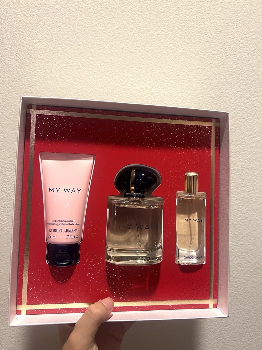 GIORGIO ARMANI 新品コスメ9点＋ロゴポーチ付 Giorgio Armani My Way Gift Set - 3oz EDP 0.5oz Travel Parfum 1.7oz