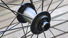 Specialized 700c gravel black alloy rim wheelset thruaxle centerlock road disc