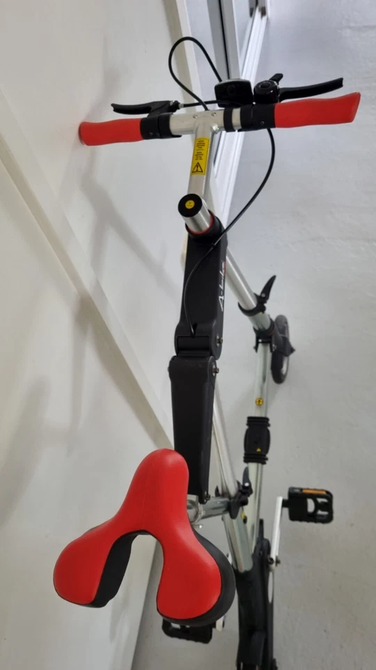 Original Sinclair Folding Bike | A-Bike City 🚲 imported from the UK - image 4 of 4