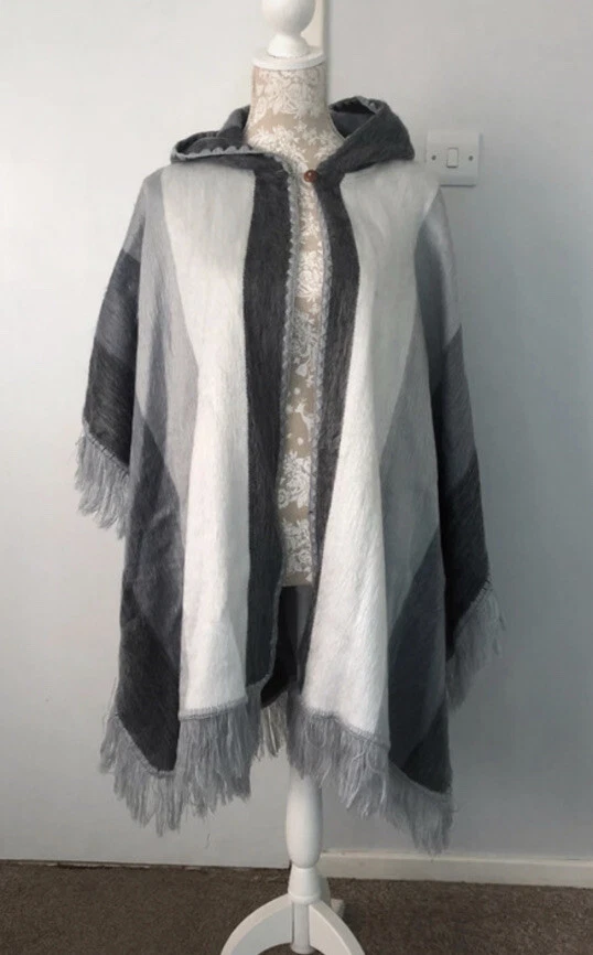 Vintage Grey White Hooded Poncho Cape One Size Tassel Fringe