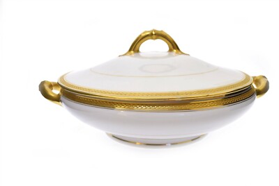 Haviland H4755 White Gold Laurel Leaf Round Covered Vegetable Bowl 8''