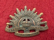 WW1 WW2 Original AIF Australian Army Theatre-Made RISING SUN Slouch Hat Badge