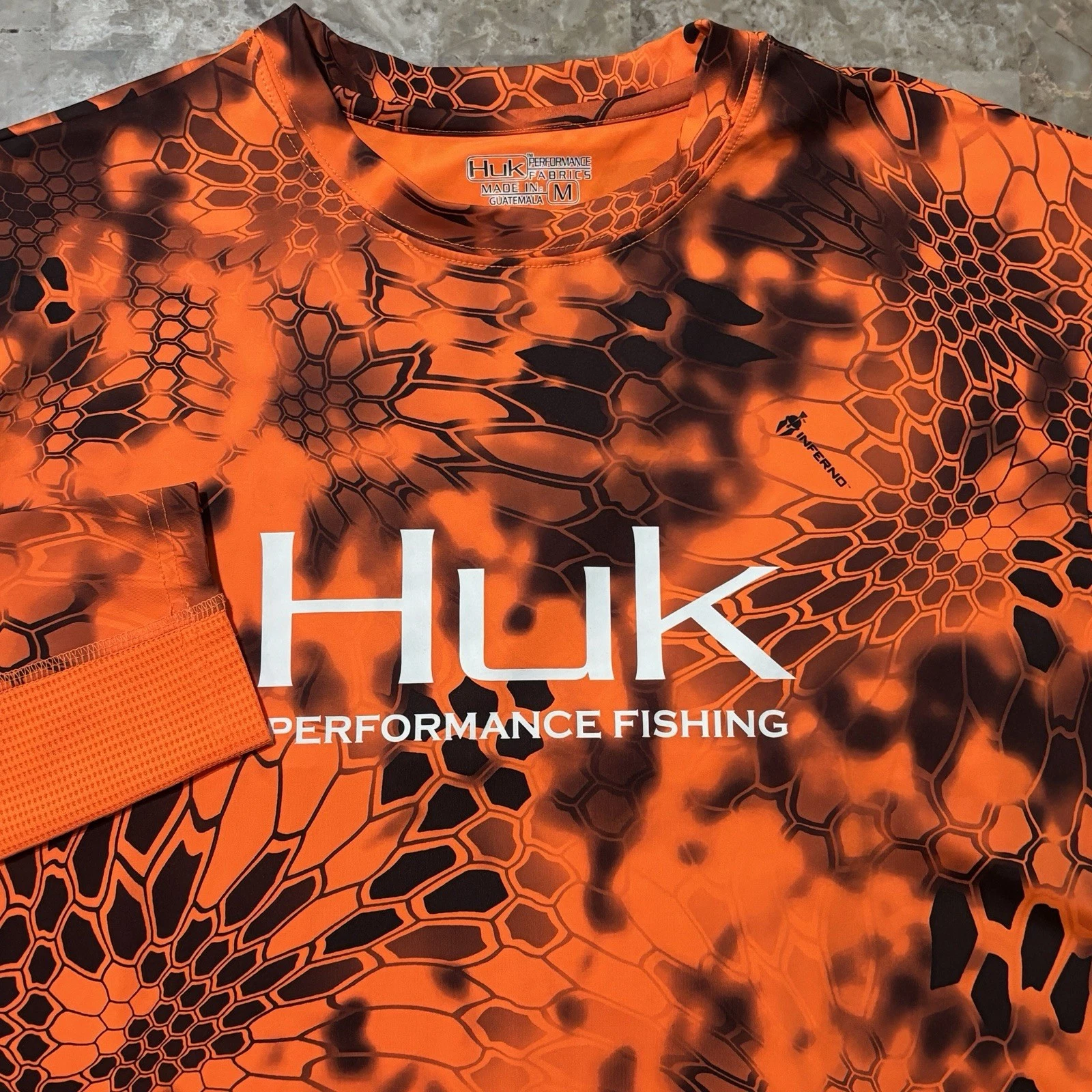 Huk Fishing Shirt Mens Medium Orange Kryptek Inferno Camo Long Sleeve UPF