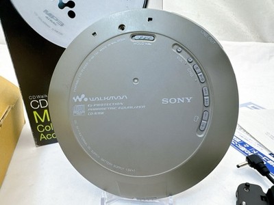 Sony Walkman D-NE730 Portable CD MP3 Player White Silver w/ Remote