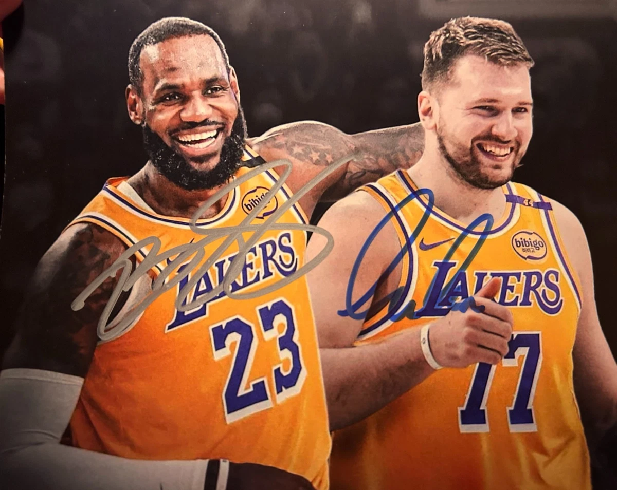 Preços baixos em Lebron James NBA itens Original Autografada | eBay