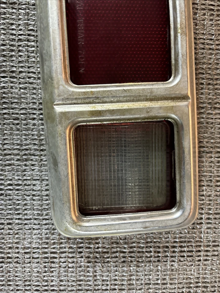 Luz trasera derecha ford pinto runabout 1976 Foto 2 de 4