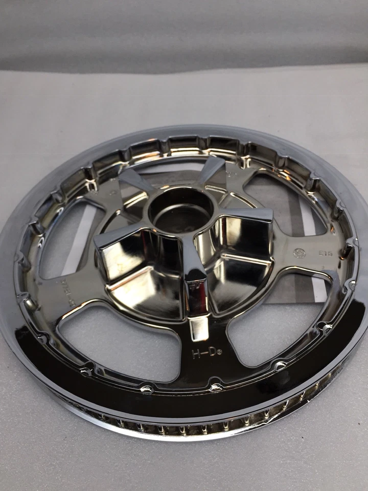HARLEY 2009 223CHROME REAR BELT PULLEY TOURING PART # 40217-09 STREET GLIDE - Image 4 of 4