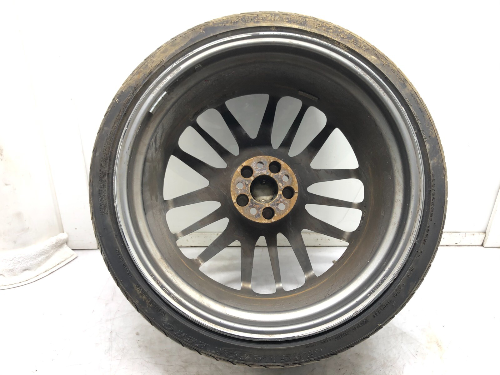 2014-2017 MASERATI GHIBLI QUATTROPORTE WHEEL RIM W/ TIRE 10.5X21 OEM #NOTE.