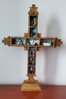 Danbury Mint Life of Christ Cross, 3D Scenes, Wall Mount, Birth Life Death Jesus