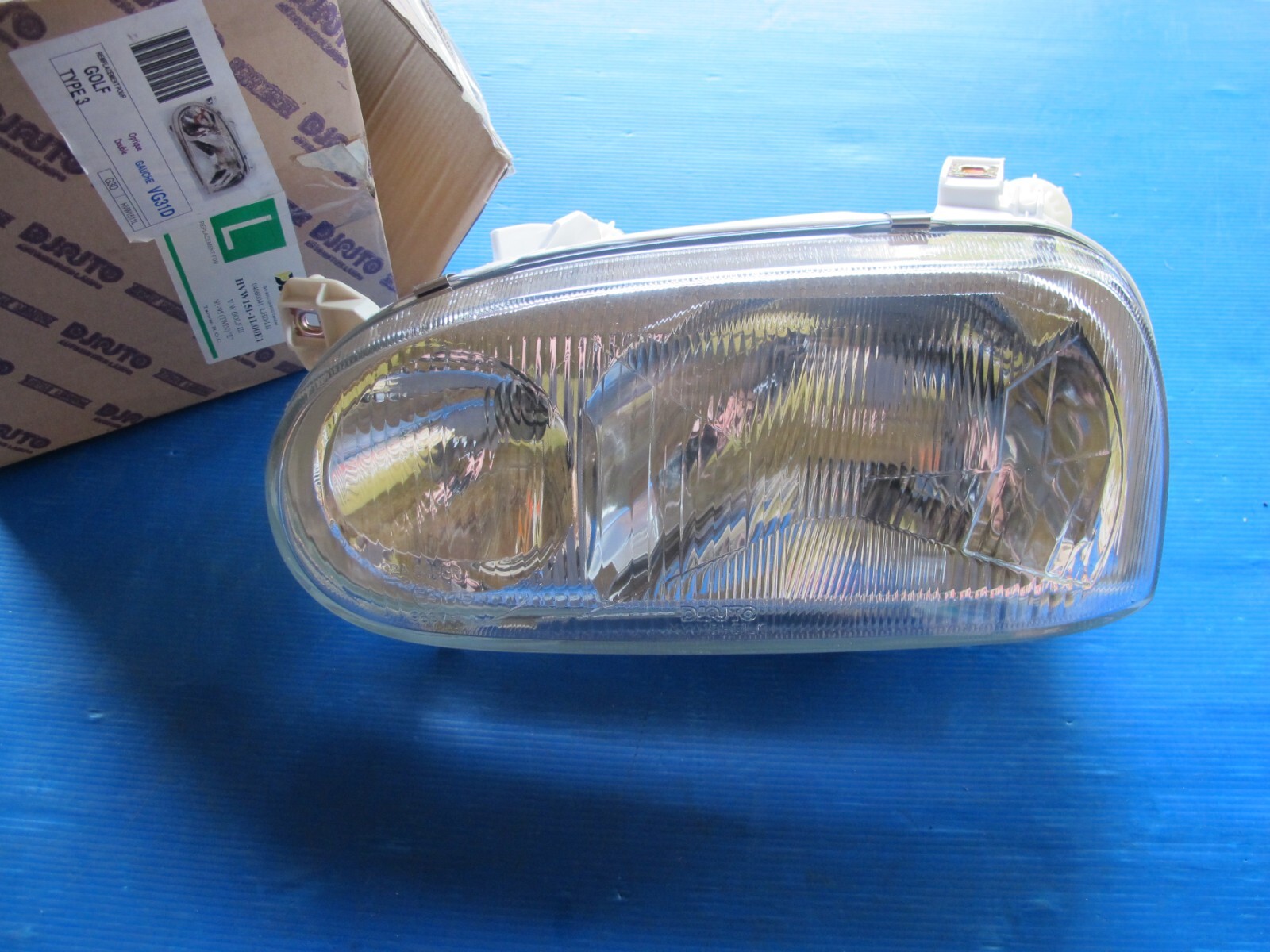 Phare gauche Golf III VR6 Djauto remplace un bloc optique jauni