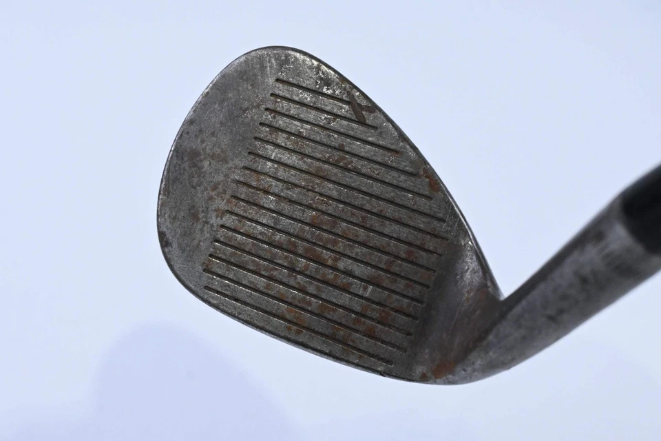 Callaway Mack Daddy 2 Gap Wedge / 52 Degree / Wedge Flex Dynamic Gold Shaft - Image 2 of 4