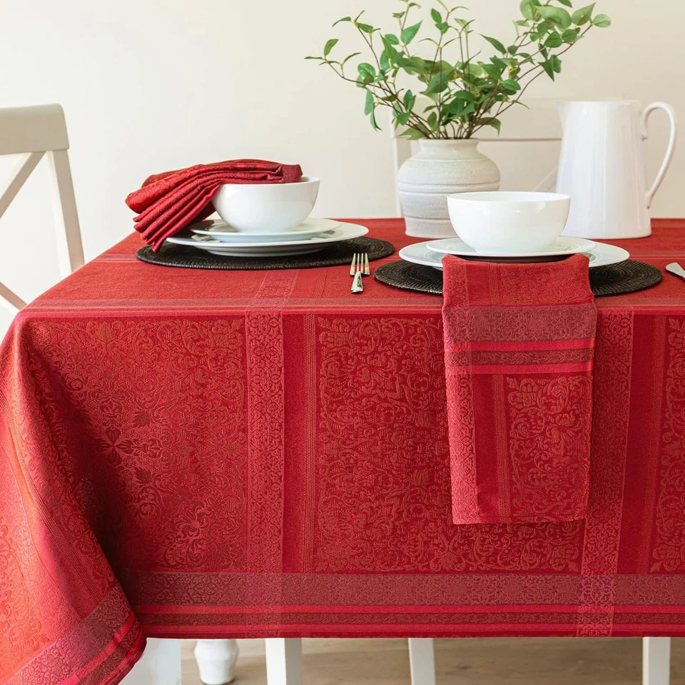 Benson Mills Ravenna Yarn Dyed Jacquard 60" x 144" Rectangular, Red - Image 4 of 4