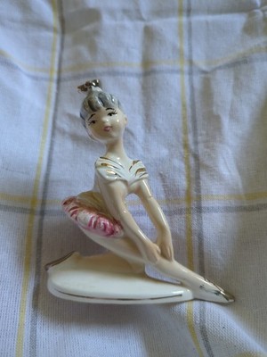 Vintage J.L. Co. Ballerina Dark Hair Crown Gold Accents Dance Girly Figurine 4''