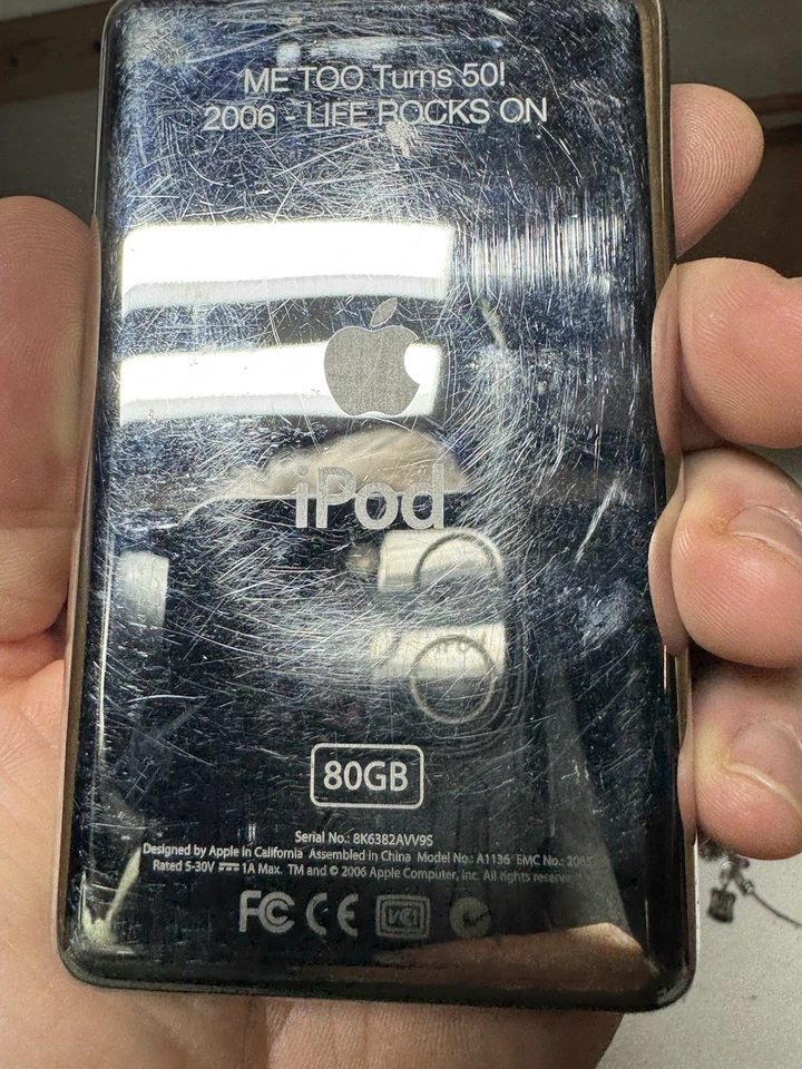 VTG Apple iPod Classic Video 5th 5.5 Gen (80GB) A1136 Black Personalize Untested - Image 2 of 4