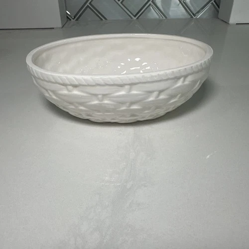 Vintage Oval Serving Bowl quilted pattern marked 5981