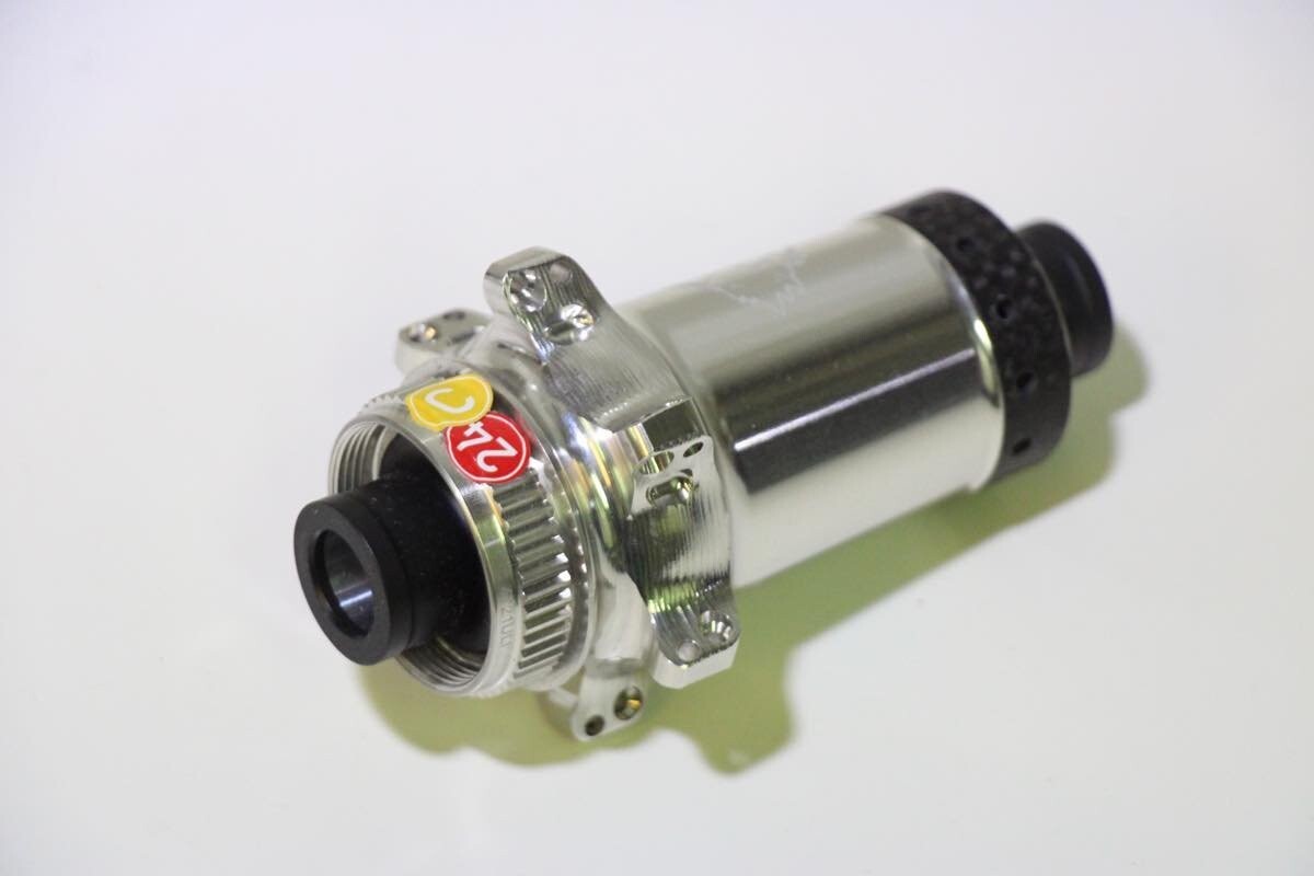 TUNE Carbon-Alloy Prince and Princess ULImited Hub Set XDR TUNE Carbon-Alloy Prince and Princess ULImited Hub Set XDR