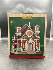 Lemax Caddington Village Darlington Church Porcelain Lighted Building