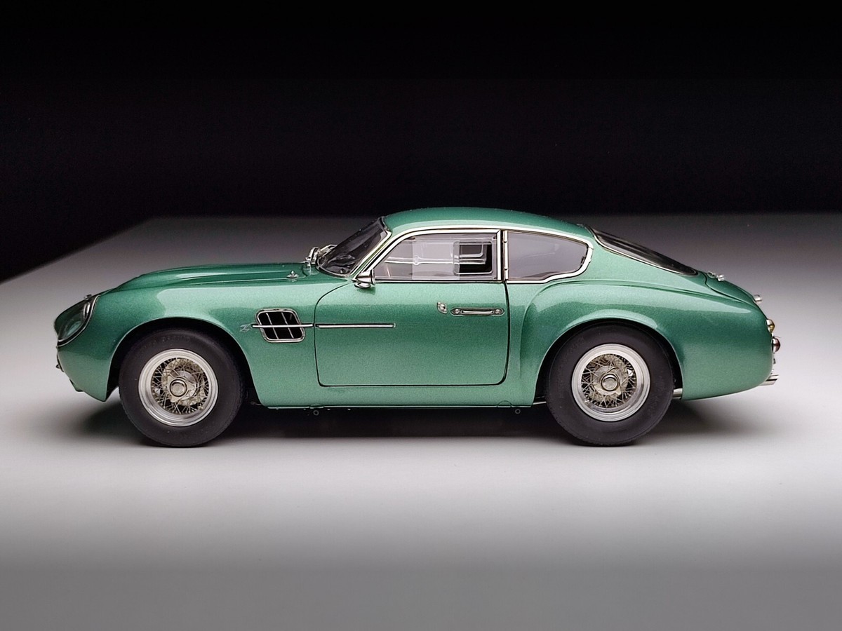1/18 CMC ASTON MARTIN DB4 GT ZAGATO COUPE 1961-M132*RARE | eBay