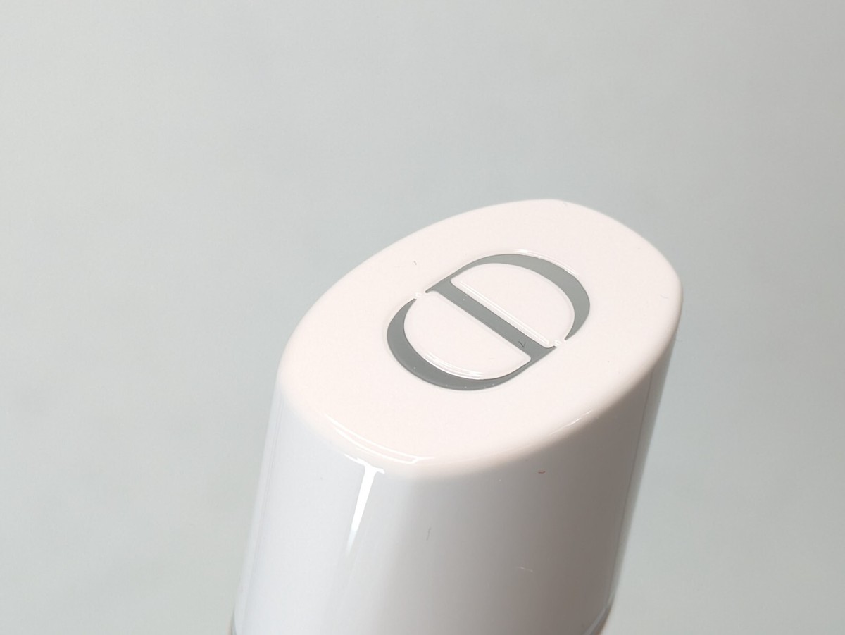 DIOR Dior Snow UV Shield Tone-Up 50+ (SPF50+/PA+++) 30mL