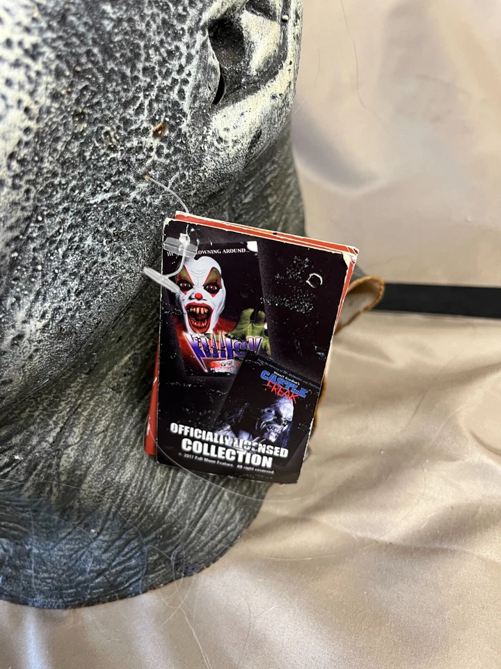 FullMoon Features "Killjoy Goes To Hell" Demon Clown Mask Trick or Treat Studios - Image 2 of 4