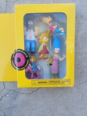 Simpsons Movie Family Set of 5 Figures 2007 Homer Marge Bart Lisa Maggie in Box