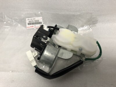 NEW GENUINE OEM TOYOTA 2007-2014 FJ CRUISER REAR BACK WINDOW LOCK 69370-35020