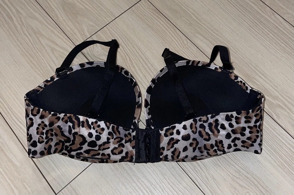 Sujetador Victorias Secret Miraculous Acolchado Sin Tirantes Súper Acolchado Añadir 2 Tazas UW 34B Foto 4 de 4