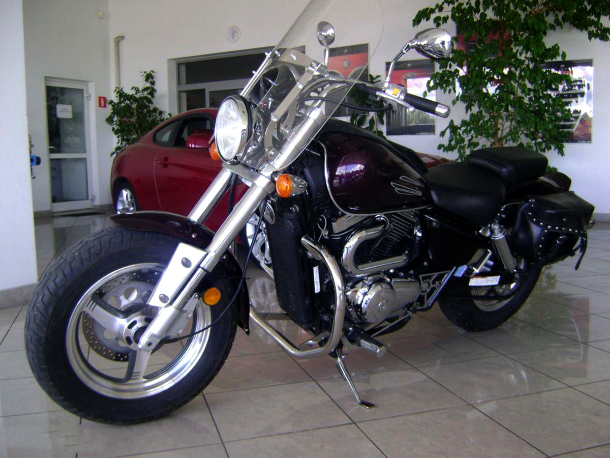S) SUZUKI VZ800 (1997-2004) MARAUDER ENGINE GUARD VZ 800 CRASH BAR