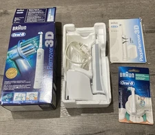 BRAUN ORAL-B PLAQUE REMOVER 3D ACTION D15511 NIB NOS - UPC 069055816769