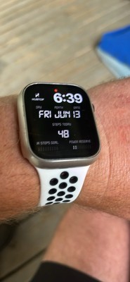 Apple Series 8 WiFi Smart Watch