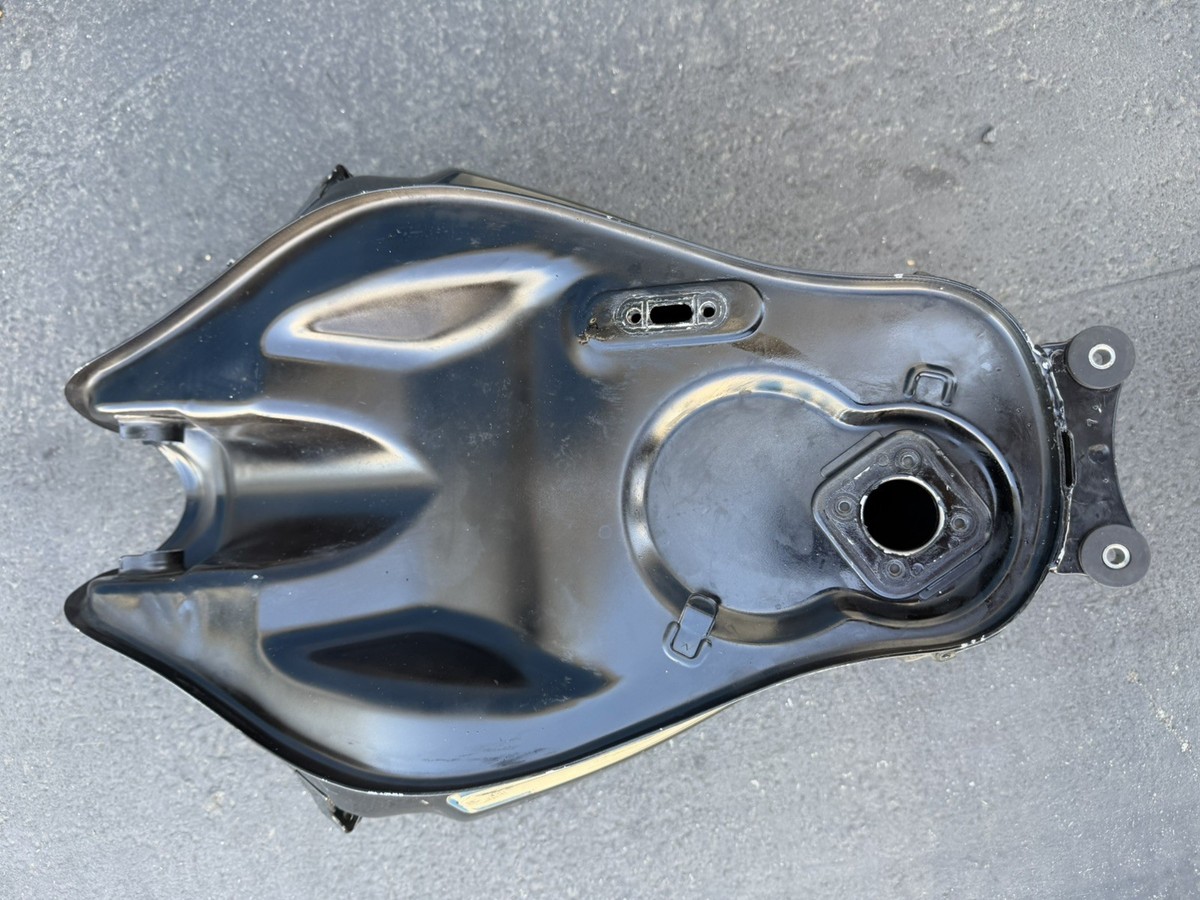 08-12 KAWASAKI NINJA 250 EX250 BLACK GAS TANK FUEL CELL PETROL