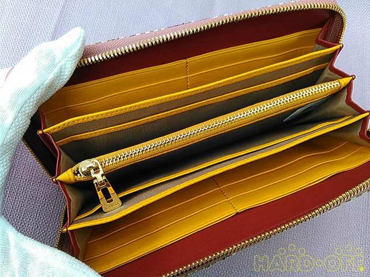 Lamb Leather Matte Python Round Zipper Wallet 431… - image 7