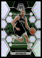 2022-23 Panini Mosaic Silver Prizm Joe Ingles Milwaukee Bucks #171