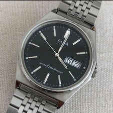 Seiko Alba V743-0A20 Vintage Quartz Wristwatch Mens Timepiece Authentic