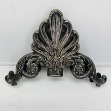 Vintage Knife Rest Holder Ornate Silver Metal French Provincial Style