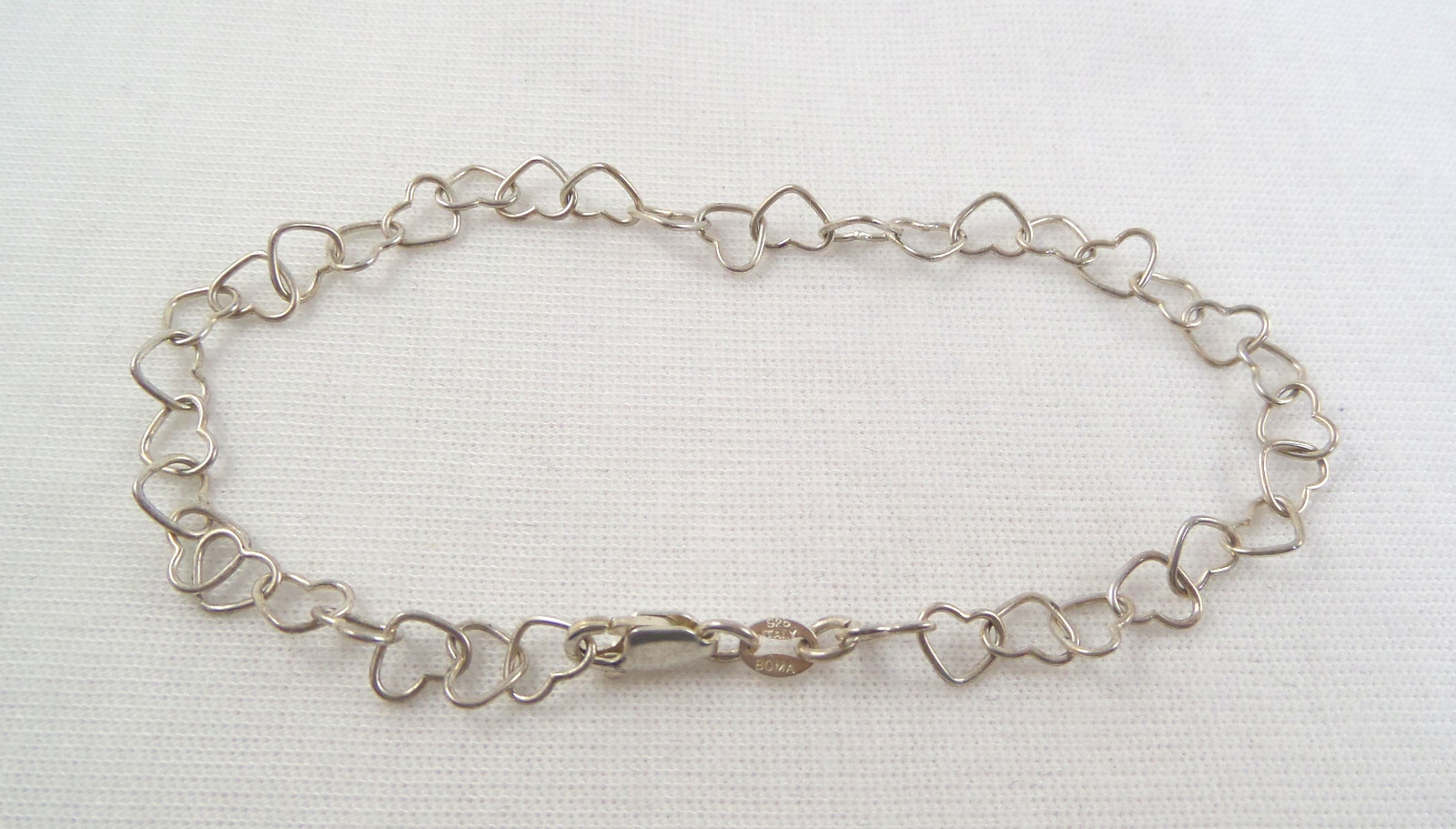 VTG Sterling Bracelet Interlocking Hearts 3.3 Gr. Signed Boma 8 -3/4” Long Italy