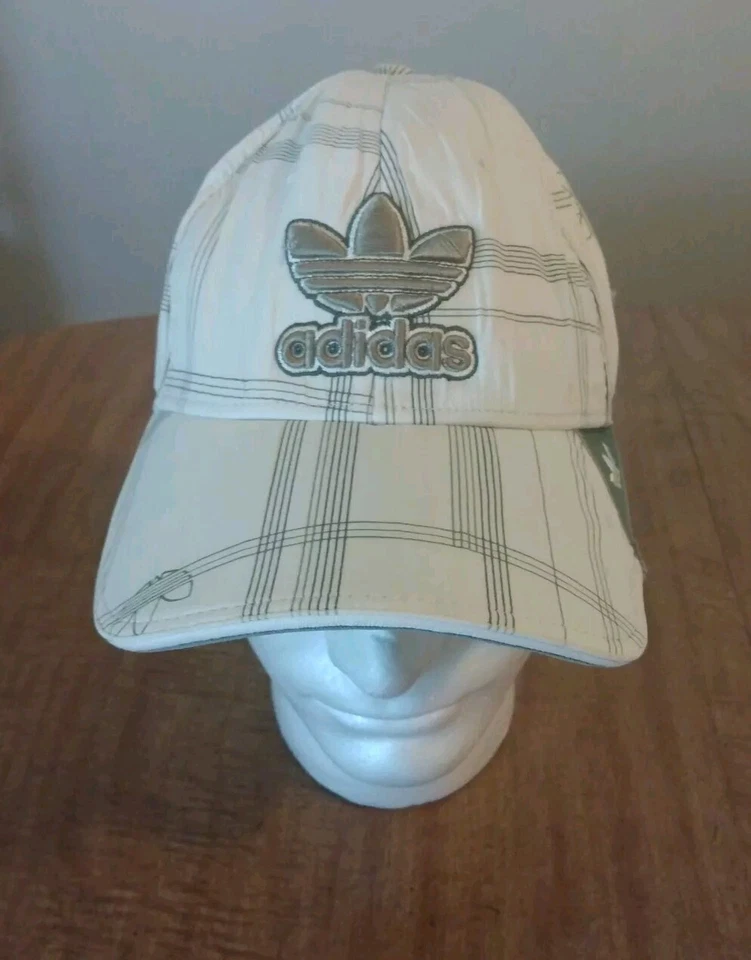 Gorra Adidas Talla S/M (6 7/8 a 7 1/4) Ajuste Elástico A-FLEX Gorra Ligera Foto 3 de 4