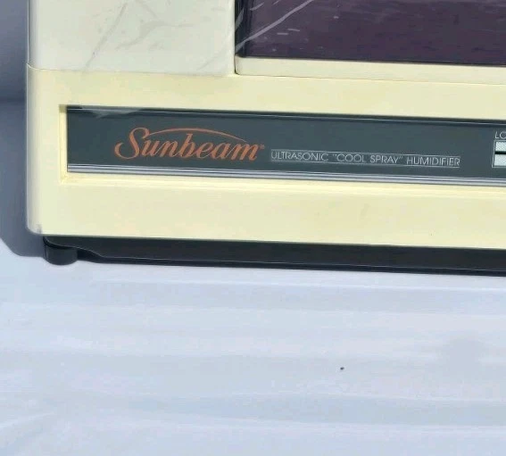 Vintage Sunbeam Deluxe Ultrasonic Cool Spray Humidifier - Model 671-1 - Image 2 of 3