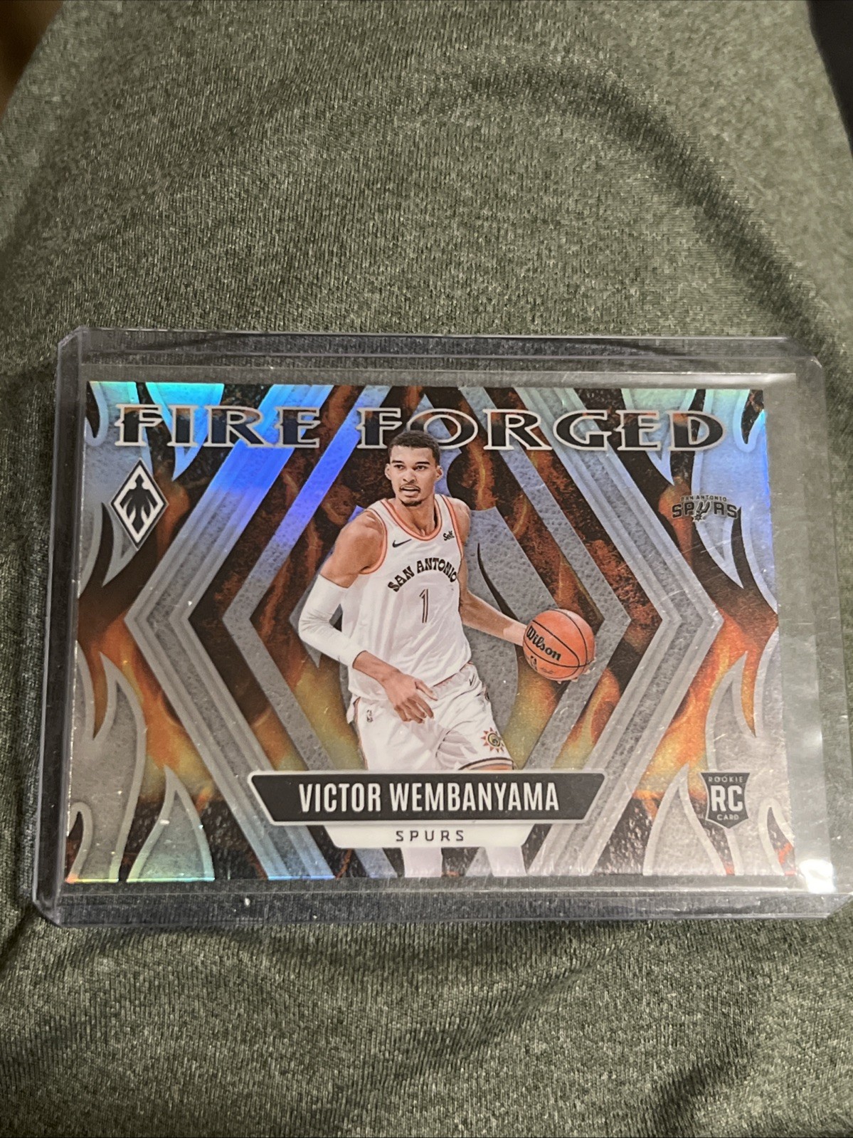 2023-24 Phoenix Victor Wembanyama Fire Forged Silver #18 RC Spurs