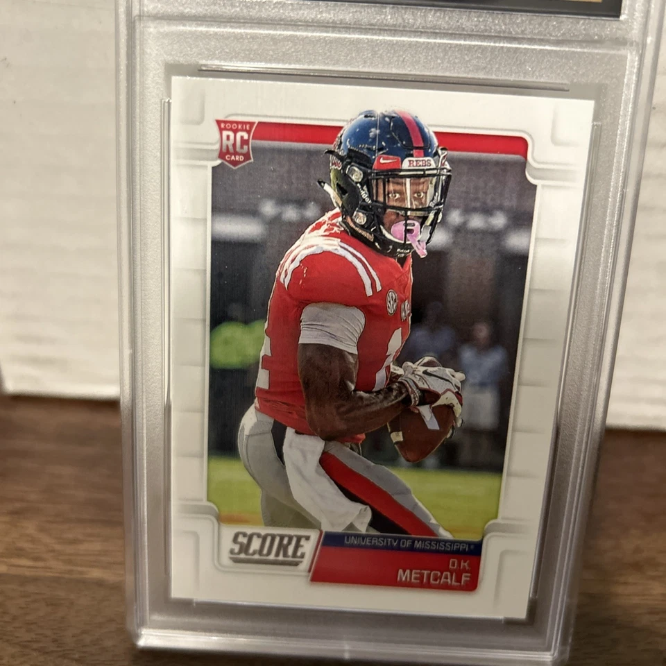 2019 Score Rookies DK Metcalf #352 (RC) GEM MINT 10🔥🔥🔥 - Image 3 of 4
