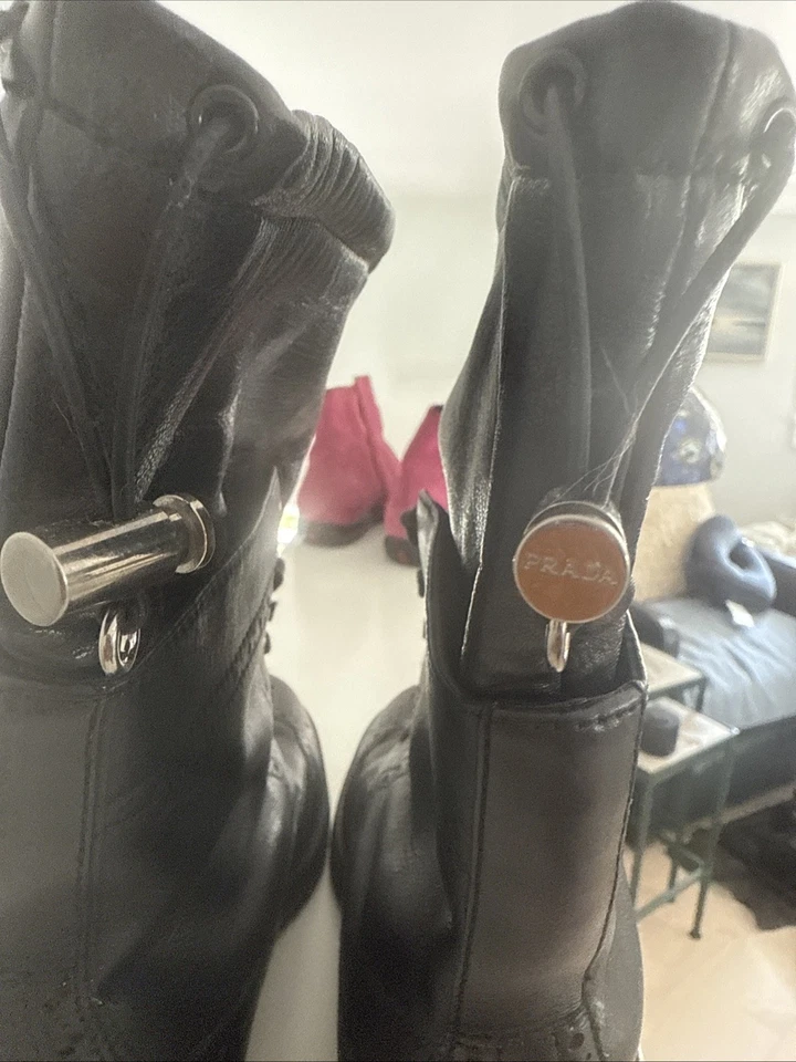 Botas de combate PRADA para mujer talla 40 cuero negro brogue con cordones Foto 2 de 4