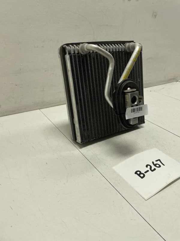 Volkswagen Golf 2012 evaporador de aire acondicionado OEM+ Foto 2 de 4