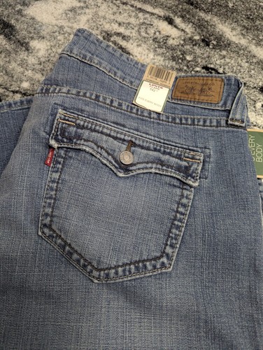 Levis FLARE 542 Jeans Women's plus size 22 M Low Medium Wash Stretch Y2K Denim - Picture 2 of 10