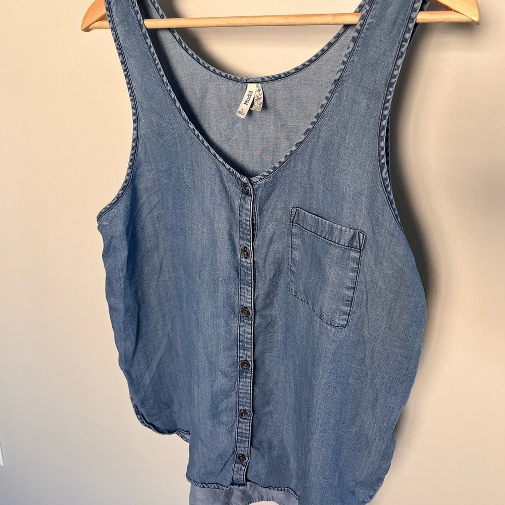 Mudd Womens Blue Lyocell Chambray Button Down Tank Top Medium Wash Large