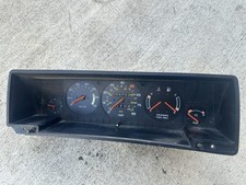 Volvo 740 Instrument Cluster Speedometer Tachometer