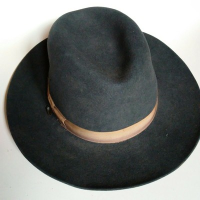 navy blue felt hat